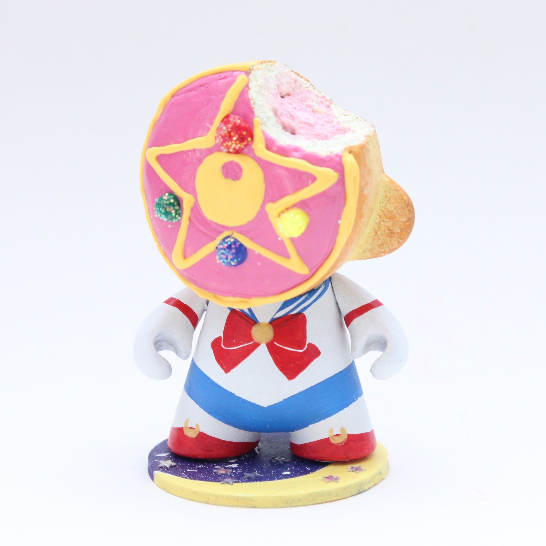 Sailor Moon Donut by Zard Apuya